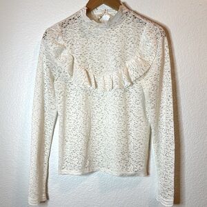 ARIZONA JEANS White Lace Ruffle Top